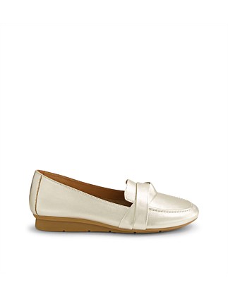 Pabalo Pale Gold Leather Loafers