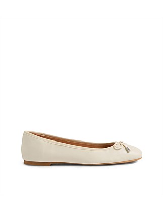 Marz Cream Leather Flat Shoes