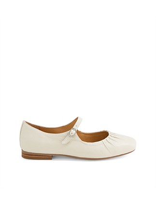 Mimiko Milk Leather Flat Shoes