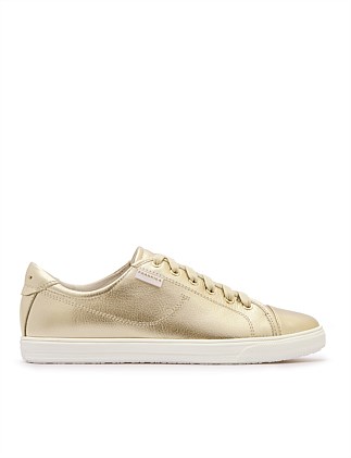 NAT III GOLD TUMBLED SNEAKER