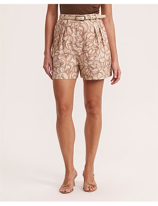 JUNI LINEN PLEAT FRONT SHORT