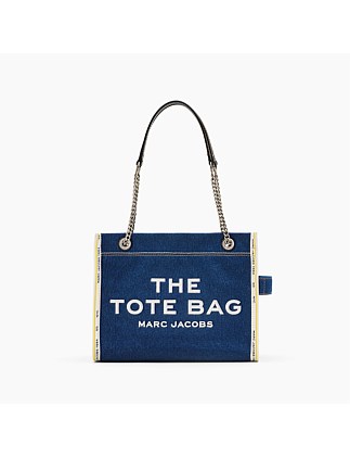 THE MEDIUM TOTE