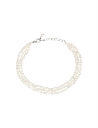 SANDRINE TRIPLE STRAND PEARL BRACELET