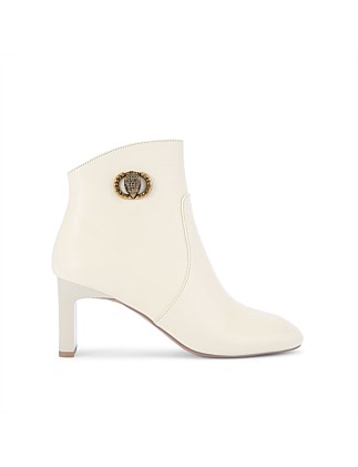 CHELSEA SQUARE TOE BOOTIE