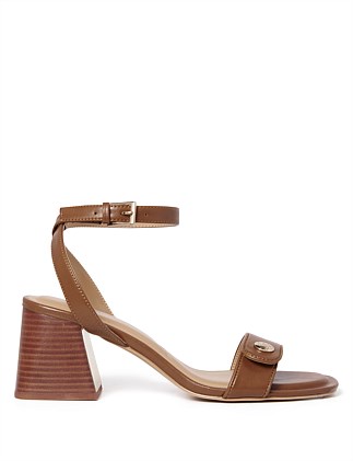 VICTORIA BLOCK HEEL SANDALS