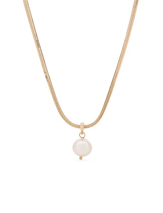 PEARL PENDANT NECKLACE