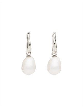 HARMONY PEARL HOOK EARRINGS