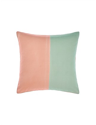 QUINNE EUROPEAN PILLOWCASE