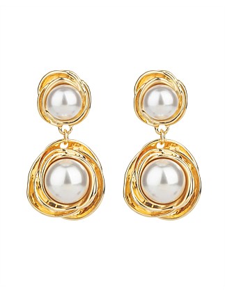 PEARL DROP EARRINGS