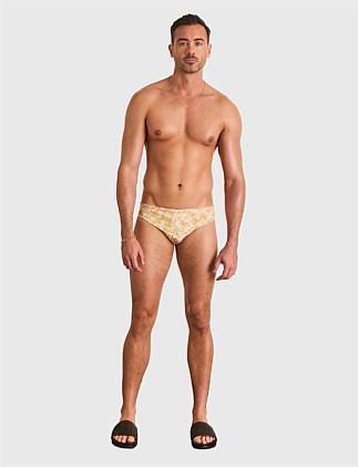 LUMINARY RACER BRIEFS