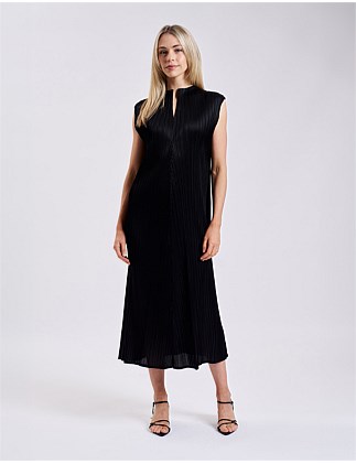 ACCORD PLEATED DRESS