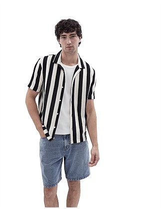 STRIPE TEXTURED S/S SHIRT