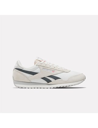 WOMEN'S CLASSIC AZ SNEAKER