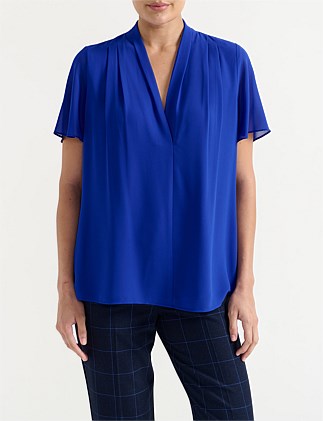 V NECK PLEATED TOP