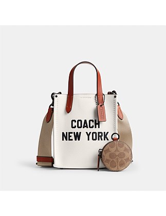 RELAY TOTE BAG 17 WITH COACH GRAPHIC