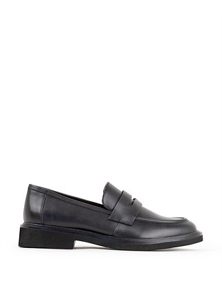 GALIA LOAFER WITH KEEPER