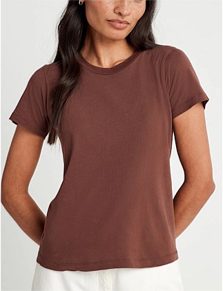 Round Neck Fitted T-Shirt